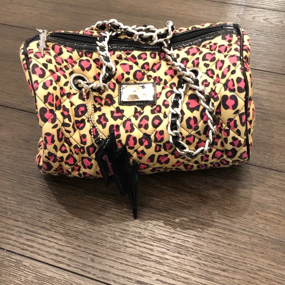 Betseyville Leopard Quilted Duffle Purse - Picture 2 of 4
